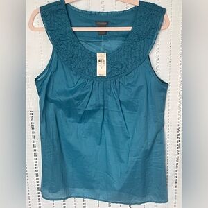 Ann Taylor Turquoise Sleeveless Blouse NWT Size 8